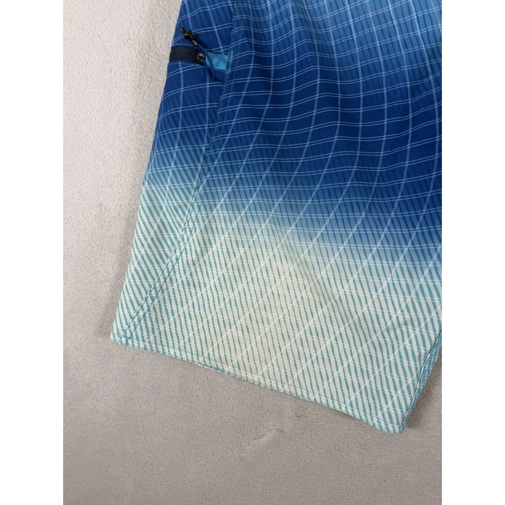 Billabong Fluid Pro Board Shorts Mens 31 Blue Gradient Grid Recycled Swim Trunks